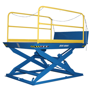 Blue Giant LoMaster Elevating Dock Lift